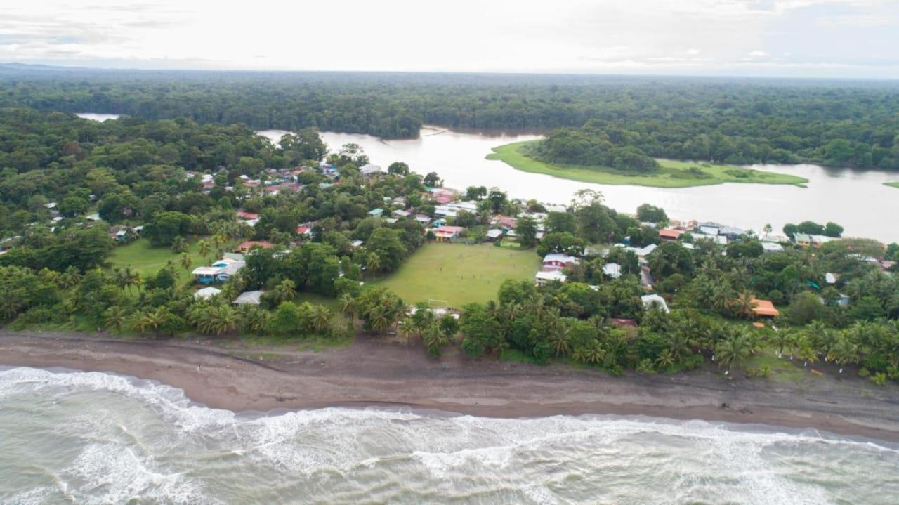 Casa Chilamates Tortuguero Extérieur photo